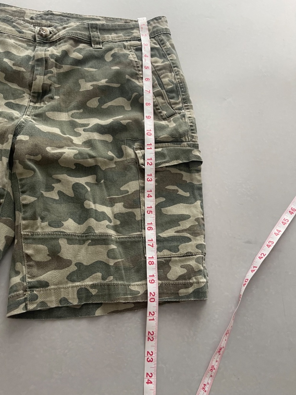 Eddie Bauer Men’s Camo Cargo Shorts Size 34 Stretch Outdoor Hiking - Picture 10 of 12